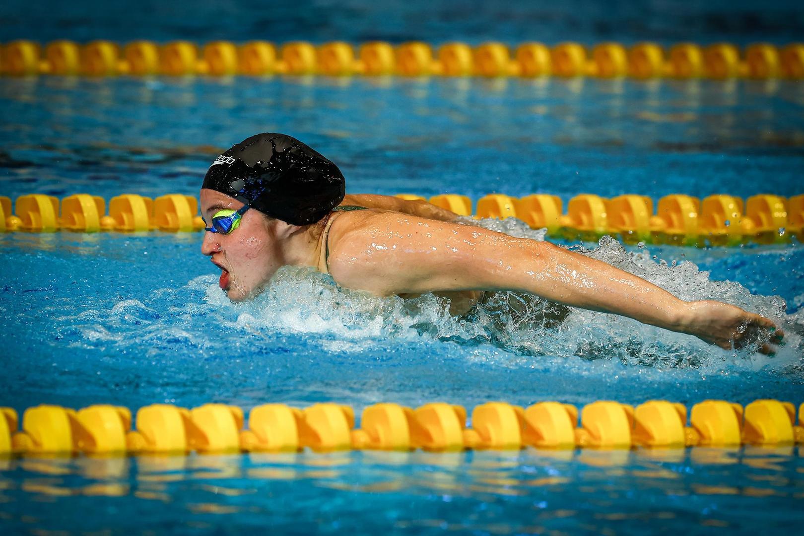 Zwemster Sarah Dumont wint goud op 800 meter vrije slag tijdens Mare Nostrum Circuit in Canet-en-Roussillon